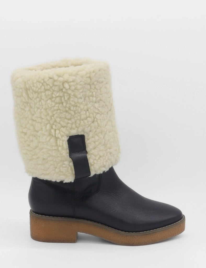 Aspen 2-in-1 Convertible Boots Black